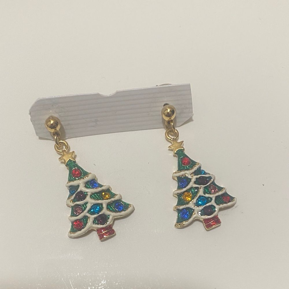 Festive Christmas Tree Earrings NWT